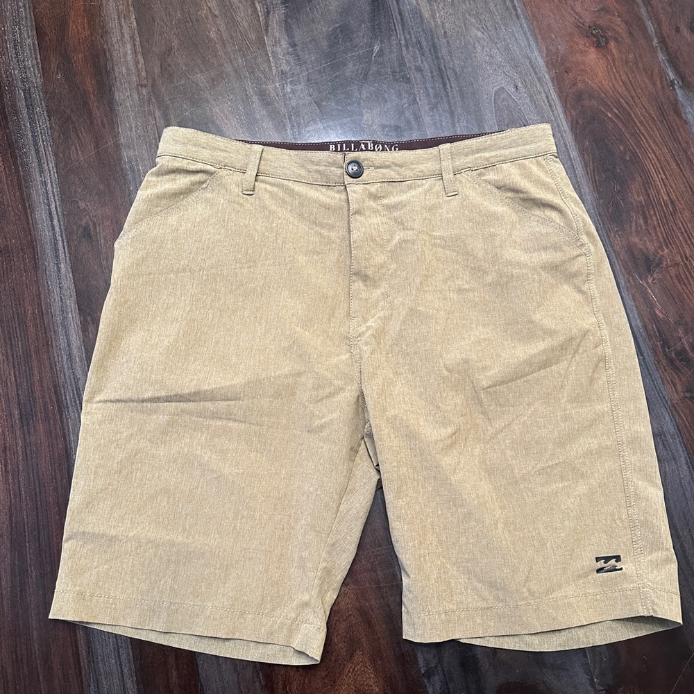 Billabong Tan Flat Front Shorts for Casual Wear